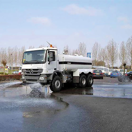 Camión cisterna pulverizador - MITRA Europe - de 2 ejes