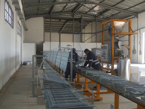 Ensamblaje para aplicaciones industriales - TALLERES FARRAÚS sl. - series medianas / acero inoxidable