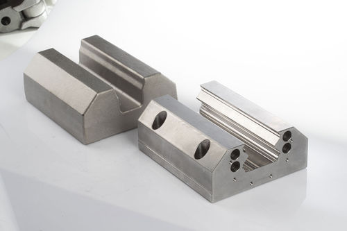 Mecanizado para aplicaciones automóviles - Aksan Steel Forging - de perfiles / para la industria ferroviaria / para la agricultura