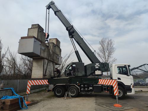 Camión de elevación - KT 90.23 - CRANE srl - grúa