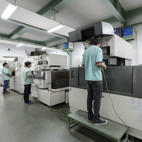 Máquina de fabricación de moldes para electrodoméstico - Tooling - Alphacast Co., Ltd. - para la electrónica / para el sector médico