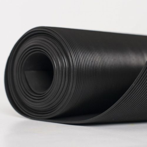 Revestimiento de suelo de caucho - S3 &mdash; SBR-BLACK - BOGUMA, s.r.o.