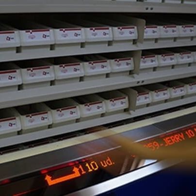 Máquina de preparación de pedidos pick & put - Hänel Rotomat - VRC WAREHOUSE TECHNOLOGIES - en línea / pick-to-light / pick-by-scan