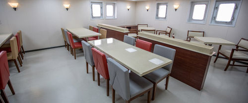 Revestimiento de suelo antideslizante - STREAMO MARINER SD - Gerflor - antiestático / adhesivo / de en rodillos