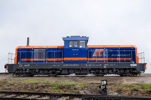 Locomotora eléctrica - 6D-FPS - H.Cegielski – Fabryka Pojazdów Szynowych Sp. z o.o. - para cargamento