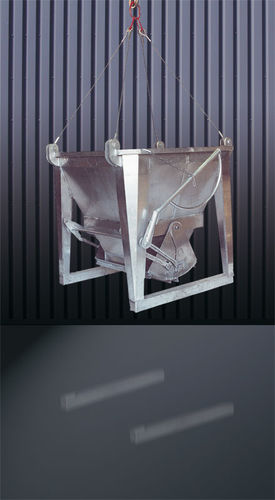 Cubo para hormigón octogonal - 1031A series - Eichinger Equipement - de fondo abrible