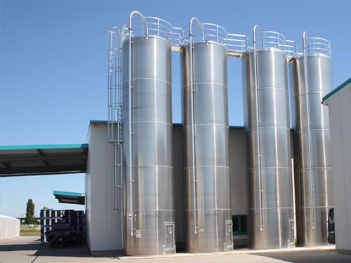 Silo para productos a granel - Koch-Technik, Werner Koch Maschinentechnik GmbH - para plástico