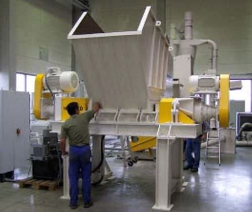 Destrozador primario - ZRM series - NEUE HERBOLD Maschinen-u. Anlagenbau GmbH - de 2 ejes / para residuos médicos / para botellas PET