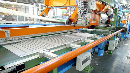 Armario de taller - COMI GROUP - empotrable / de metal / de acero inoxidable