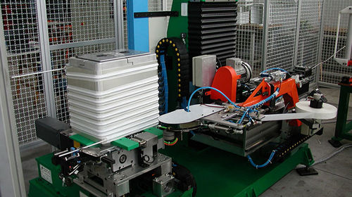 Formadora de tubos - COMI GROUP - de material plástico / automática / de enderezar