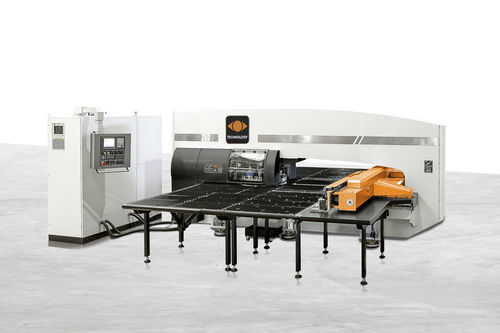 Punzonadora CNC - TLX 34E - TECHNOLOGY Italiana - hidráulica / eléctrica / de perfiles