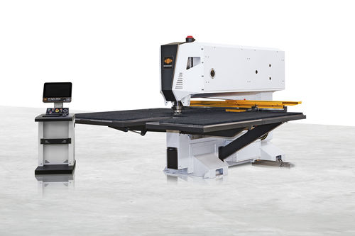 Punzonadora CNC - TP Alpha - TECHNOLOGY Italiana - eléctrica / para puerta / de perfiles