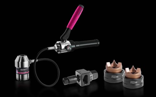 Herramienta de punzonado hidráulica - Hole punching tools - RITTAL