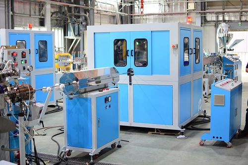 Máquina de trenzado de tubos flexibles - EM-B series  - Everplast Machinery Co., Ltd.
