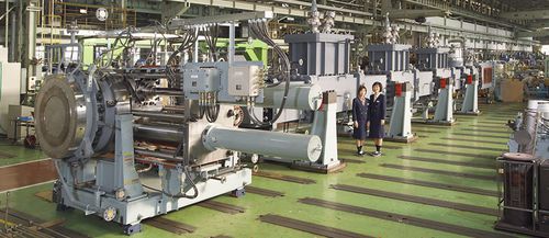 Extrusora de un husillo - JSW The Japan Steel Works, Ltd. - de dos husillos / para peletización