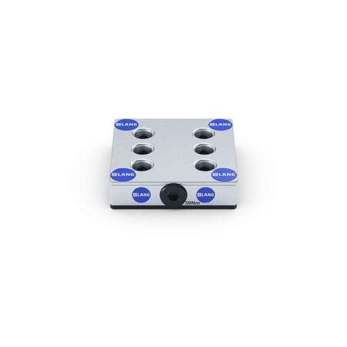 Sistema de sujeción y centrado para máquina herramienta - 75606 - LANG Technik - con placa de fijación modular / de gran precisión / para mecanizado de 5 ejes