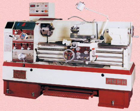 Torno convencional - 1740G - Taiwan Trade Center, Chicago - horizontal / 2 ejes