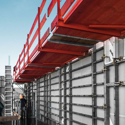 Podio de seguridad - BKB - MEVA Schalungs-Systeme