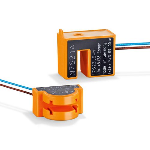 Sensor de proximidad ranurado - N7S23A, N7S21A, N7S20A - ifm electronic - inductivo / NAMUR / ATEX