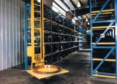 Almacenamiento automático vertical - Stacker - Ridg-U-Rak - de palés / con transelevadores