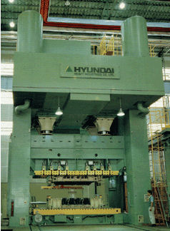 Prensa de puesta a punto - Hyundai Heavy Industries-Robotics System