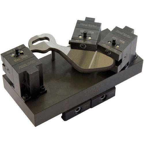 Mordaza autocentrante - triCENTRO series - Advanced Machine & Engineering - para máquina herramienta / neumática / modulable