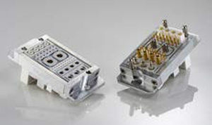 Conector de datos - ODU - Advanced Machine & Engineering - DIN / rectangular / para instrumentación