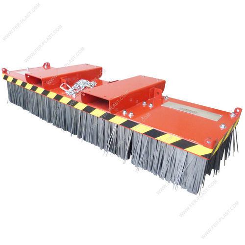 Barredora para carretilla elevadora - FPB-UN series - Ferplast - eléctrica / de desechos / con 3 cepillos