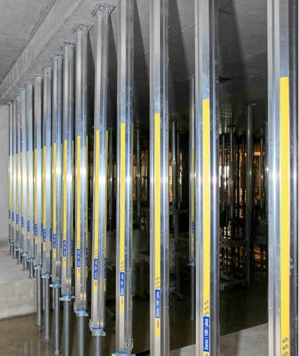 Puntal de losas - Eurex series - DOKA - de acero galvanizado / para carga ligera / telescópico