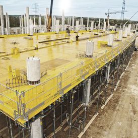 Sistema de acceso externo por raíl - Xsafe Seitenschutz XP - DOKA