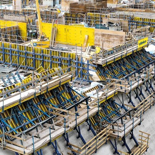 Encofrado de trepa - Sperrenschalung - DOKA - marco / a una cara / para presa