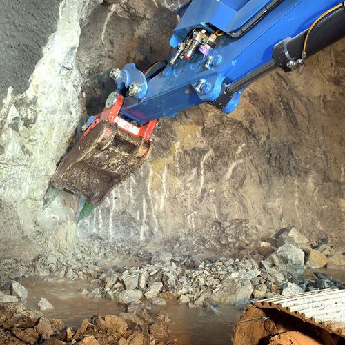 Cuchara estándar - WIMMER Hartstahl GmbH & Co KG - para excavadora / 2 dientes / 3 dientes