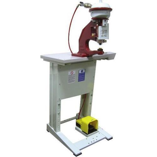 Máquina remachadora neumática - SPS 404 PNA - Suteau-Anver - asistida por ordenador / automática / con control de proceso