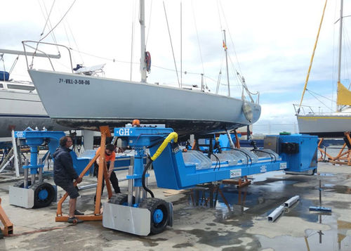 Remolque para barco - GH Cranes & Components - autopropulsado / hidráulico / para carga pesada