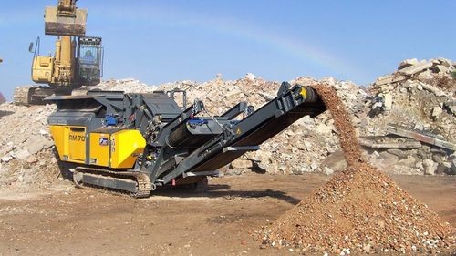 Machacadora de impacto - RM70 GO! 2.0 - RUBBLE MASTER HMH - móvil / con motor diésel / compacta