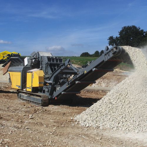 Machacadora de cono - RM V550GO! - RUBBLE MASTER HMH - móvil / con motor diésel / compacta