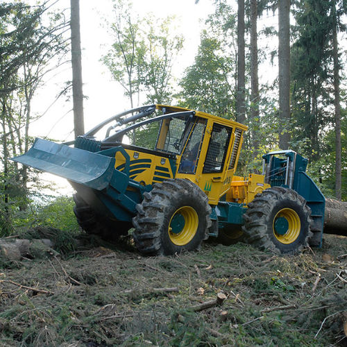 Arrastrador forestal - HSM 805 S - HSM - Hohenloher Spezial-Maschinenbau GmbH & Co. K - con pulpo