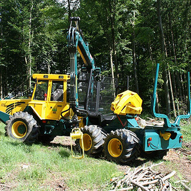 Cosechadora forestal con neumáticos - HSM 805F Kombi series - HSM - Hohenloher Spezial-Maschinenbau GmbH & Co. K - autocargador forestal