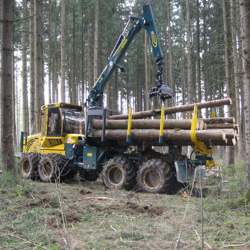Cosechadora forestal con neumáticos - HSM 208F Kombi - HSM - Hohenloher Spezial-Maschinenbau GmbH & Co. K - autocargador forestal