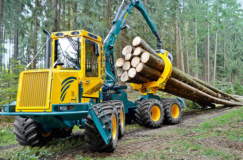 Cosechadora forestal con neumáticos - HSM 208F Kombi 11t  - HSM - Hohenloher Spezial-Maschinenbau GmbH & Co. K - autocargador forestal