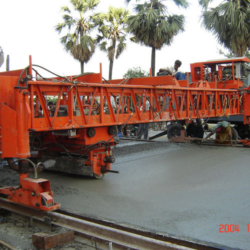Pavimentadora para hormigón - 3.5 - 20 m | Road Paver®  - UNiSTEEL Engineering Works - con neumáticos / para losas de hormigón