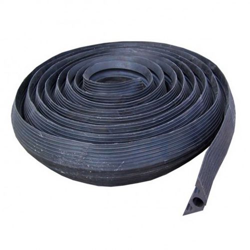 Protector para cable para el paso de vehículos - LEO1176 series - DISSET ODISEO, S.L. - fijado al suelo