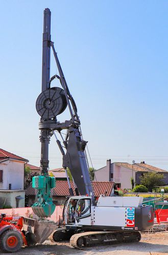 Perforadora para muros pantalla - KRC 2 - C400XP - CASAGRANDE - Foundation Division - con orugas / rotativa / hidráulica