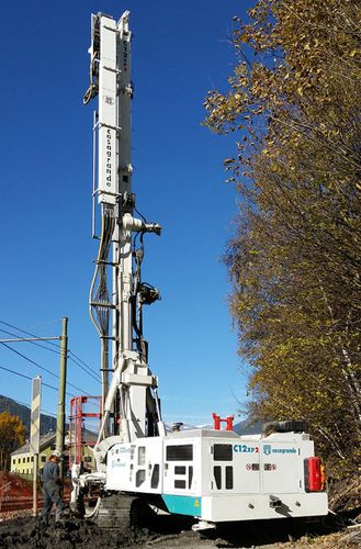 Perforadora multifunción - C12 XP-2 - CASAGRANDE - Foundation Division - con orugas / rotativa / hidráulica