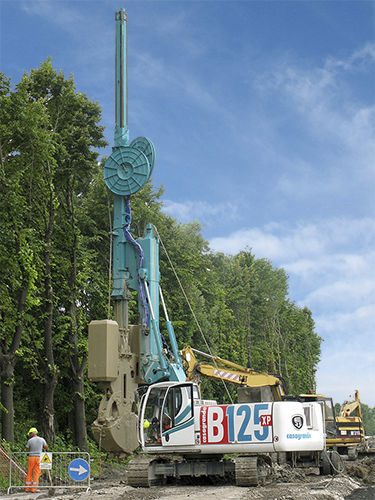 Perforadora para muros pantalla - KRC 1 - B125 XP-2 - CASAGRANDE - Foundation Division - con orugas / rotativa / hidráulica