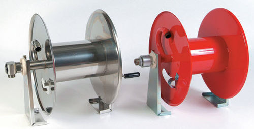 Enrollador de tubo - MAGNUM 2000 - SAURO ROSSI & C. Snc - Avvolgitubo Hose-reel - manual / fijo