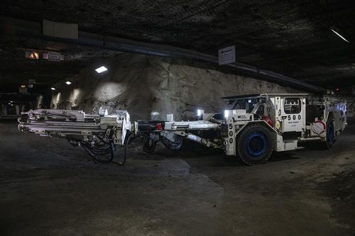 Empernadora de techo eléctrica - RM 1.8KE - Mine Master