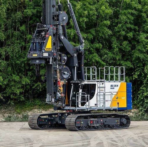 Perforadora geoctécnica - BG 36 H BT 85 - BAUER Maschinen GmbH - de estabilización / de pilotes / multifunción