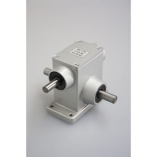 Reductor de tornillo sin fin - SN 17 A - Ruhrgetriebe KG - angular / con eje macizo / de múltiples salidas