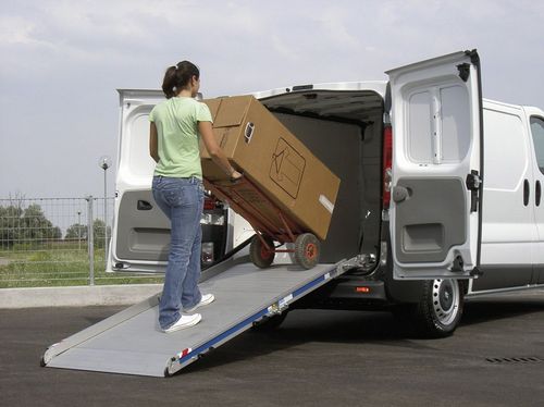 Rampa de carga plegable - 2 000 - 3 000 mm, 400 kg - C.L.M